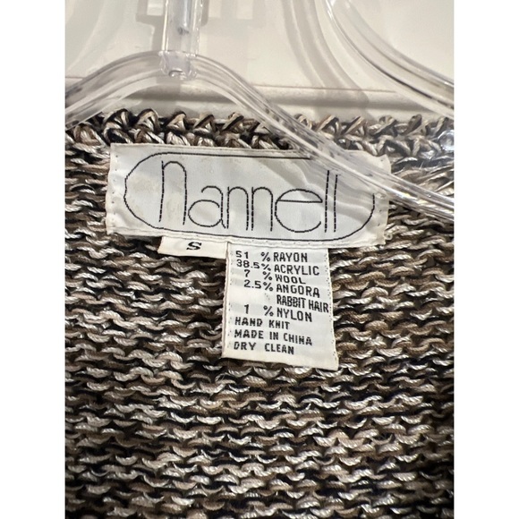 Vintage NANNELL V-NECK HAND KNIT SWEATER WITH PADDED SHOULDERS - SIZE S - Picture 6 of 8